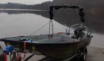 RYBÁŘSKÁ LOĎ WOR 5 - 2