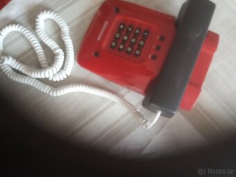 Retro telefon - 2