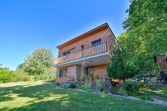 Prodej chaty + stavební pozemek - 2