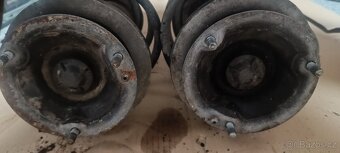 BMW E46 přední tlumiče + pružiny + uložení (komplet) - 2