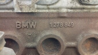 Bmw e30 motor M20B20 - 2