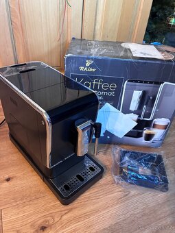 Automatický kávovar Tchibo Esperto Latte - 2