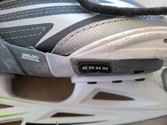 Dětské brusle Crowned velikost 32-35 - 2