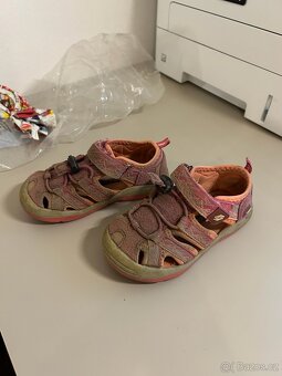 Prodam detske boty, sandale, lotto, velikost 26 - 2