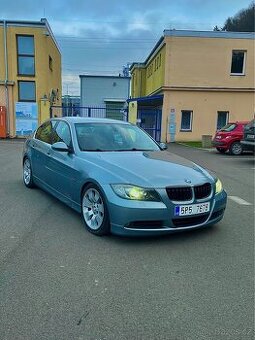 BMW E90 325d - 2