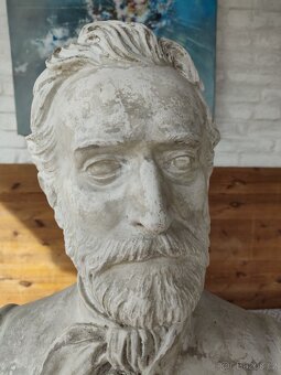 Stará sádrová busta - Jindřich Fügner - 2