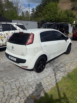 Fiat Punto Evo 1.2 - 2