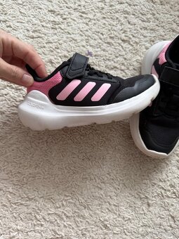 Dětské boty Adidas vel 30 - 2