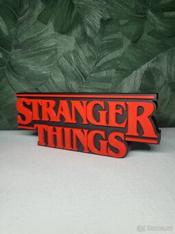 Stranger Things - nápis - 2