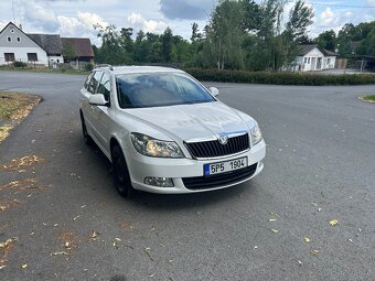 Škoda Octavia - 2