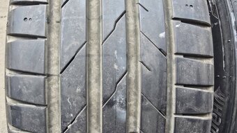 Letní pneumatiky 235/40/19 Hankook - 2