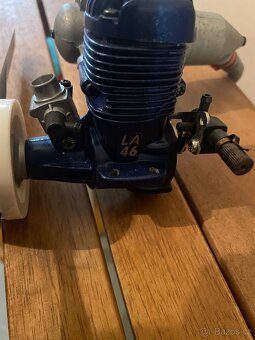 Letecký motor OS MAX LA 46 - 2