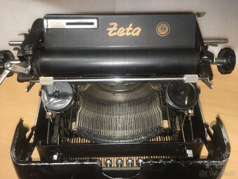 Historický psací stroj ZETA - 2