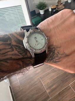 Tag Heuer Professional Quartz - 2