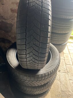 Pneu 185/60r15 zimní - 2