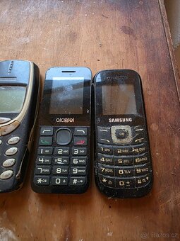 Nokia 3310 - 2