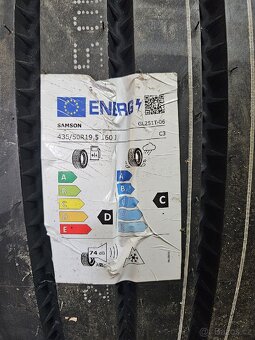 Návěsové pneu 435/50R19,5 - 2