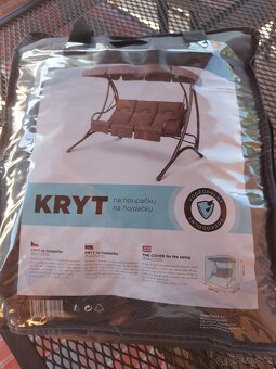 Kryt na houpacku - 2