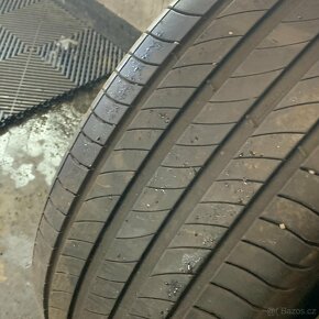 Letní pneu 225/50 R18 99W Michelin  5mm - 2