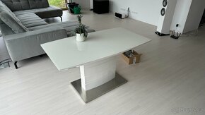 Moderní rozkládací stůl  140 - 180 cm  - bilý , vysoký lesk - 2