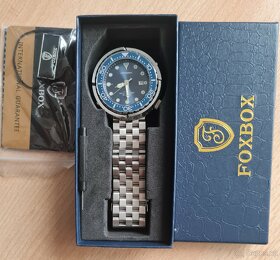 Nové, masivní hodinky Foxbox - 2