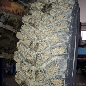 Jeep Wrangler - 2