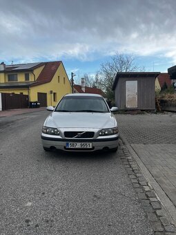 Volvo S60 2.4D (r.v. 2003) - Čtěte celý inzerát - 2