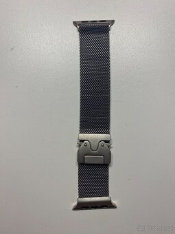 Apple Watch 49mm milánský tah z přírodního titanu - Medium - 2