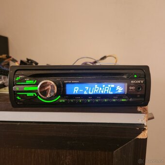 SONY CDX-GT252MP CD MP3 AUX AUTORADIO - 2