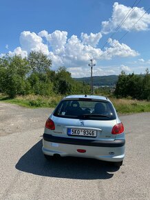 Peugeot 206, rok 2005, TK do 8/2026, 1. majitel - 2