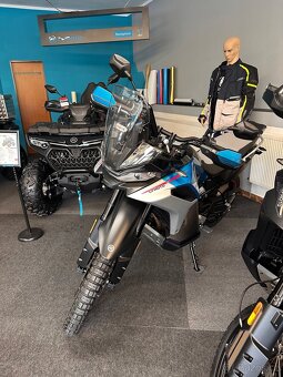 CFMOTO 800 MT-X Černá/modrá - IHNED K ODBĚRU - 2