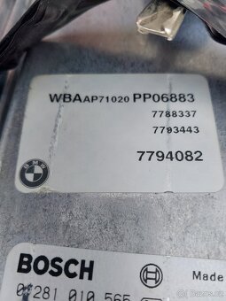 BMW 320d jednotka motoru - 2