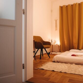 Hledáme šikovné masérky do přátelského kolektivu. - 2