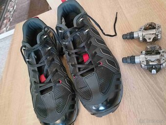 Prodám SHIMANO boty na kolo + nášlapné pedály - 2