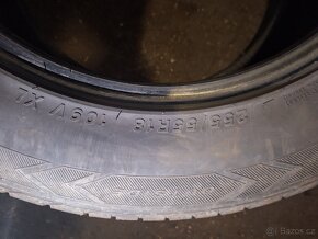 Pneu 255/55/18 - 2