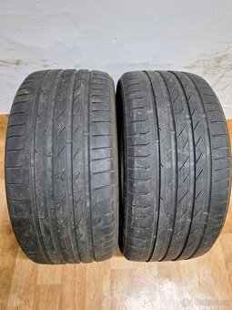 Letní pneu 255/35/19 Nokian - 2