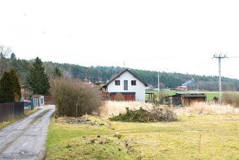 Prodej stavebního pozemku 673 m2 blízko Plzně - 2