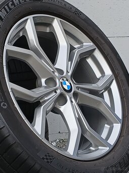 Pěkná orig alu kola BMW X4, X3, Michelin 245/50/19 - 2