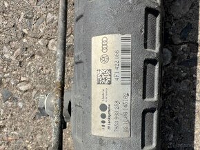 Audi A6 řízení 4F1422066 - 2