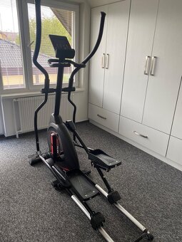 Bh Easy Flex eliptický trenažer - 2