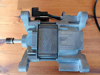 Náhradní díly na Elektrolux EWT1016, elektromotor - 2