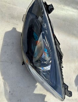 Mazda 2 DE, levé přední světlo - 2