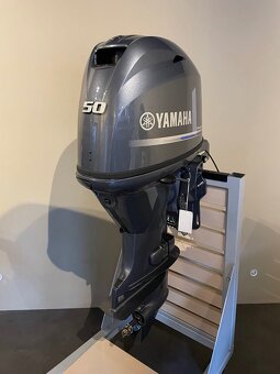 PRODÁM ČLUN RIB 480 S MOTOREM YAMAHA 50 HP VČETNĚ PŘIVĚSU - 2