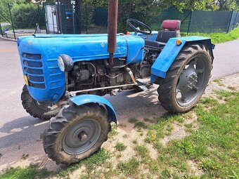 Zetor 3012 (3011) zúžený do sadu s spz - 2