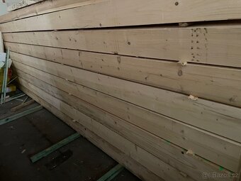 Stavební řezivo- suché trámy délka 4 a 5 m - 2