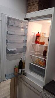 Vestavena lednice Mora - 2