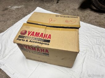 Originál Yamaha XT500 Kliková hřídel - 2