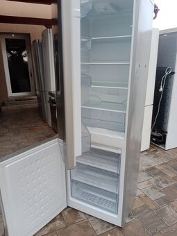 Lednice s mrazakem Beko - 2