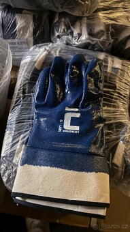 Nitrilové pracovní rukavice 10 - 2