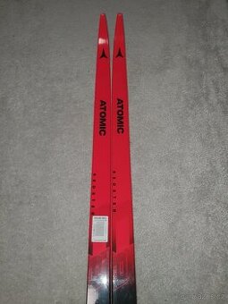 Běžky set Atomic Redster C8 Skintec + shift CL 25/26 NOVE - 2